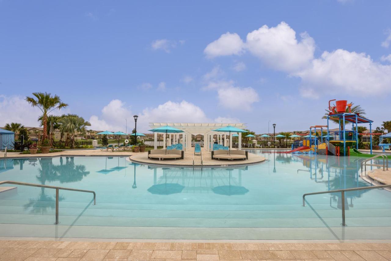 Townhome Wprivate Pool & Free On-Site Water Park キシミー エクステリア 写真